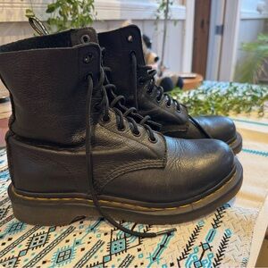 Dr Martens pascal boots
